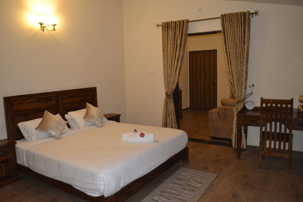 7 Tigers Resort Tadoba Kolāra Exterior photo